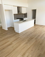 Hybrid 4407 - Classic Oak Hybrid 4407 - Classic Oak