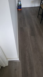 Hybrid 4404 - Teak (Brown Oak)